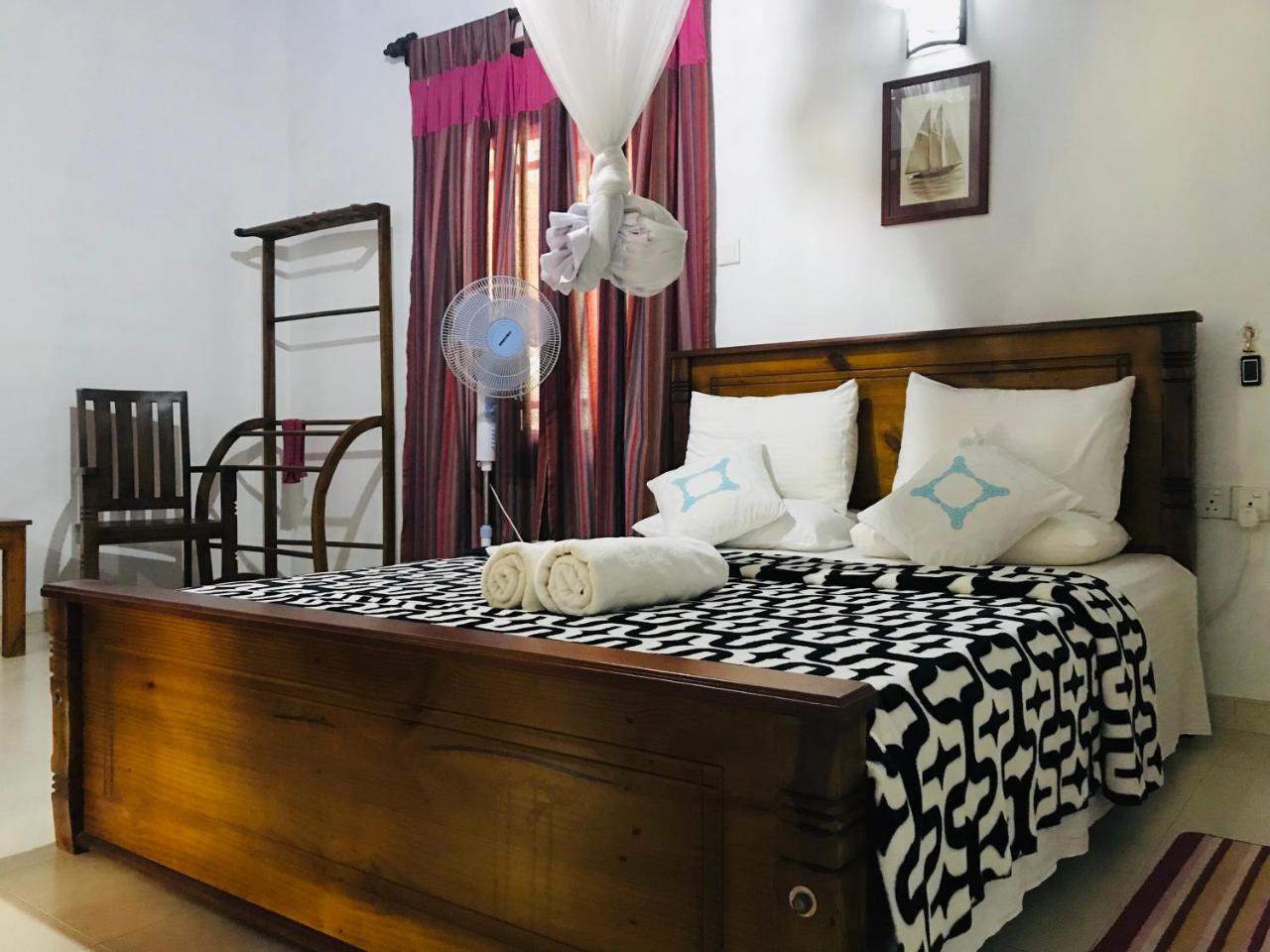 קנדי Unique Villa מראה חיצוני תמונה