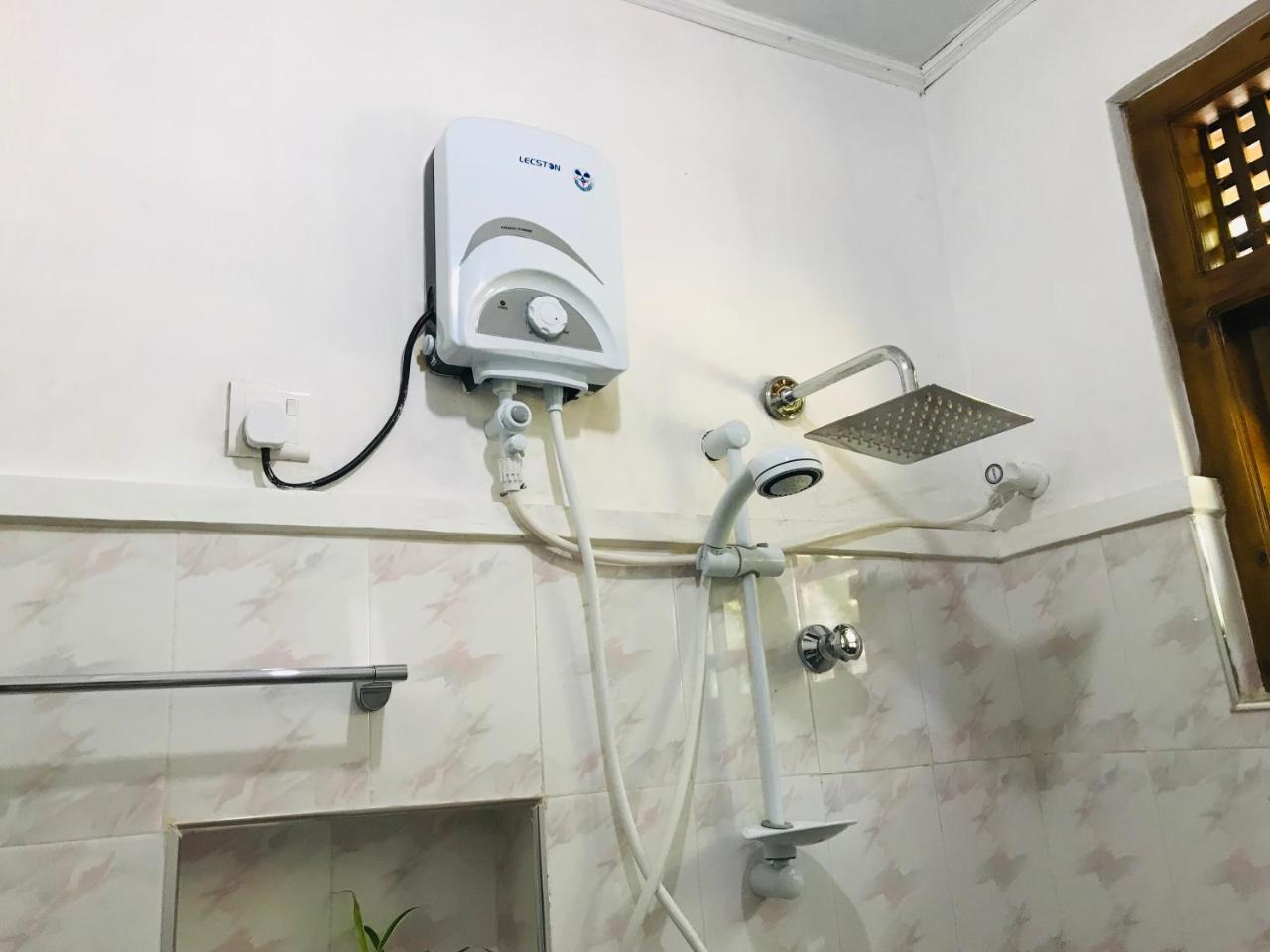קנדי Unique Villa מראה חיצוני תמונה